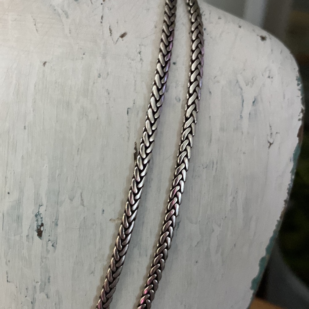 Ladies “Brighton “ Necklace 8 inches aprox and extender is 3 in. In total 11 in. - Picture 3 of 9